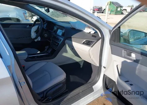 2017 Hyundai Sonata Se from USA, damaged, VIN 5NPE24AF8HH539281